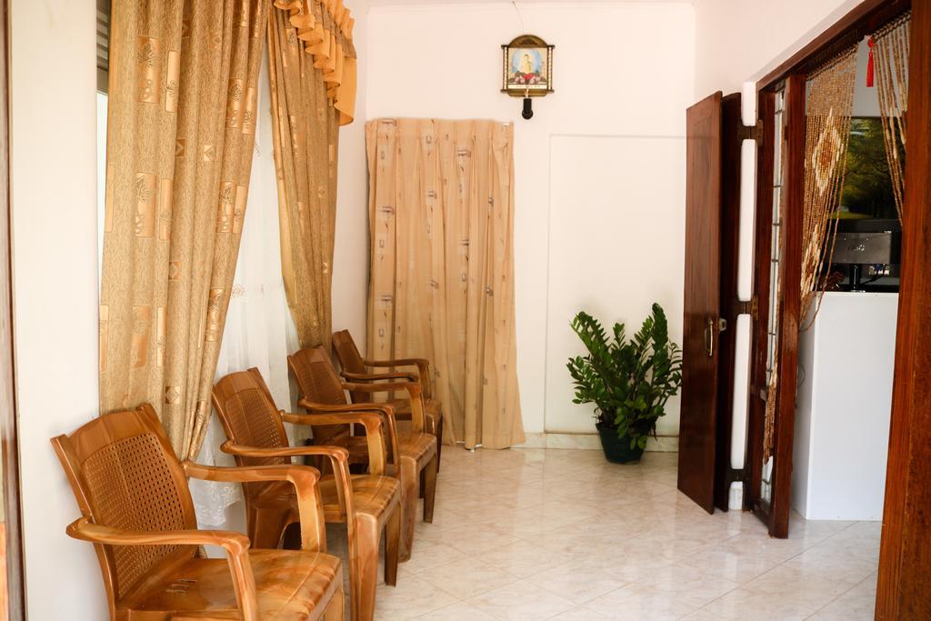 Molino Tourist Rest Anuradhapura Hotel Екстериор снимка