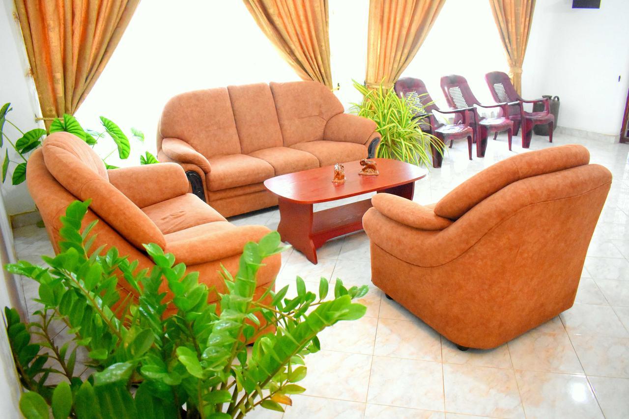 Molino Tourist Rest Anuradhapura Hotel Екстериор снимка