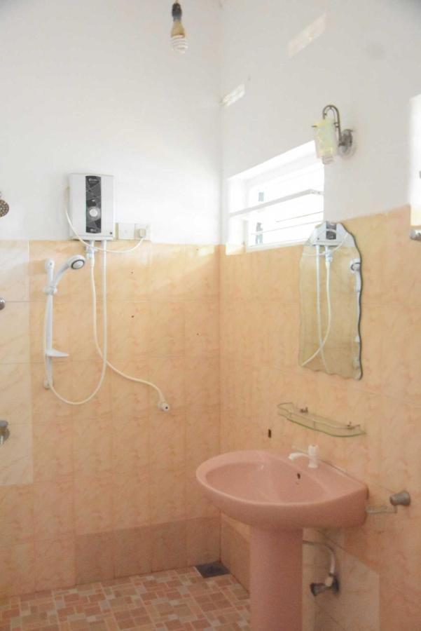 Molino Tourist Rest Anuradhapura Hotel Екстериор снимка
